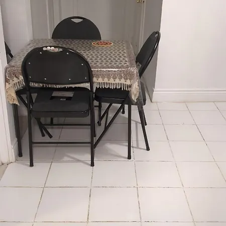 Multiple Fair Price Great Amenities Rooms Richmond Hill Exterior photo