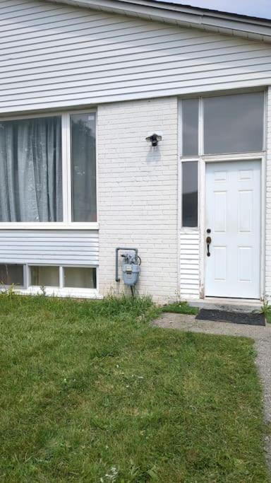 Homestay Multiple Fair Price Great Amenities Richmond Hill