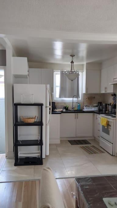 Multiple Fair Price Great Amenities * Richmond Hill